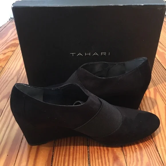 HP: TAHARI Ta-Sara Suede Ankle Boots - Size 10 - Picture 4 of 11